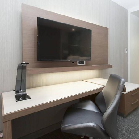 Courtyard By Marriott Houston City Place Spring Exteriör bild