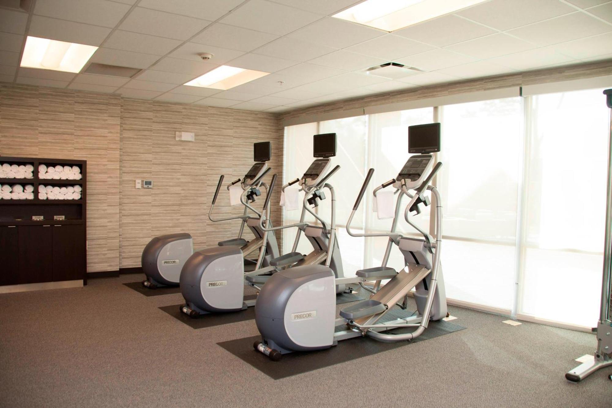 Courtyard By Marriott Houston City Place Spring Exteriör bild