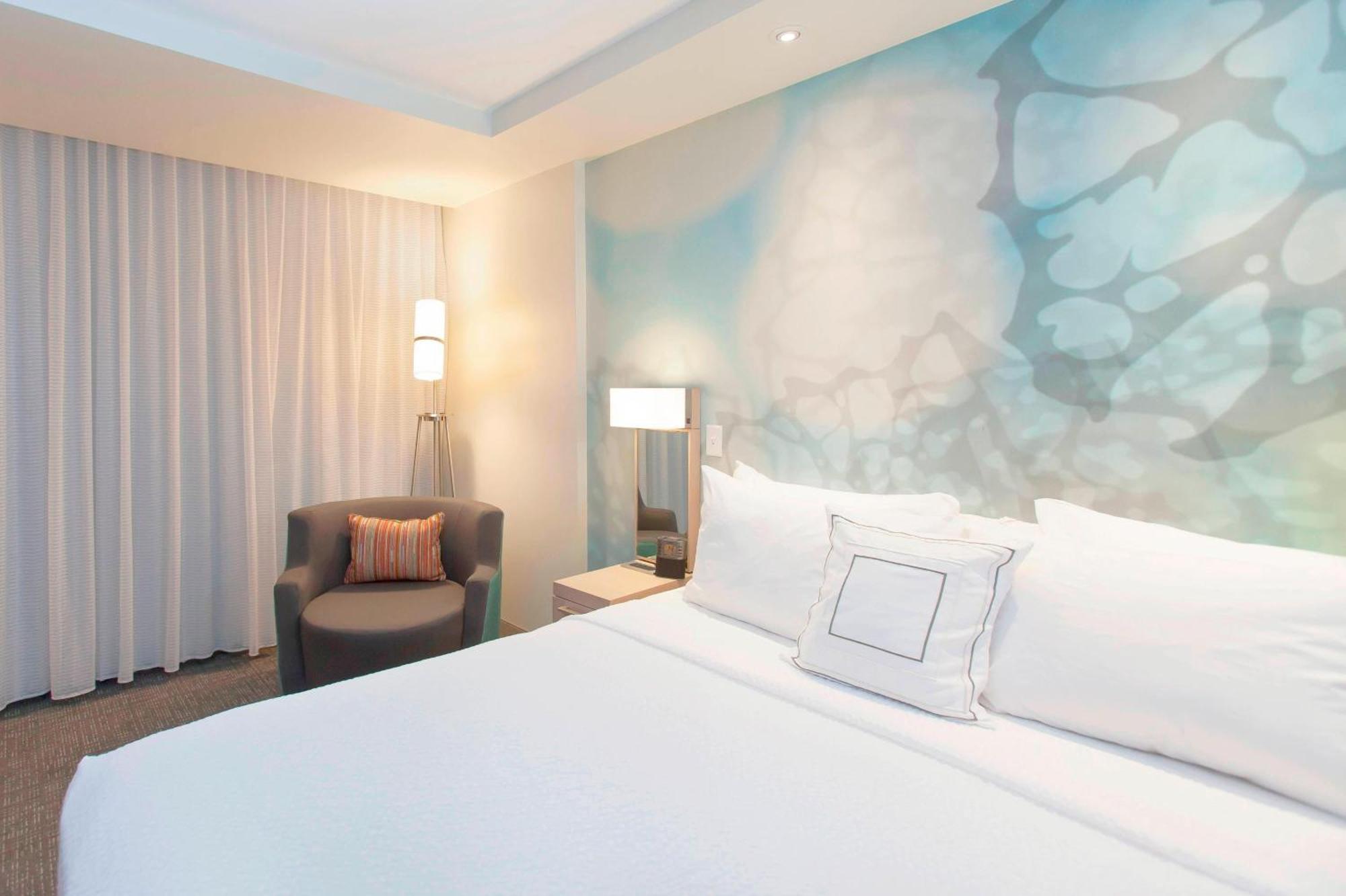 Courtyard By Marriott Houston City Place Spring Exteriör bild